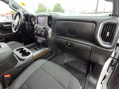 Certified 2022 Chevrolet Silverado 1500 RST image 34