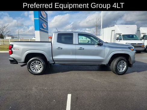 Used 2026 Chevrolet Colorado LT w/ LT Convenience Package image 12