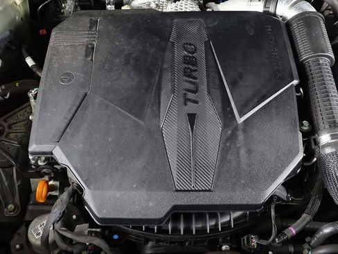 Certified 2024 Hyundai Santa Fe Limited image 25