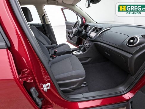 Used 2016 Chevrolet Trax LS AWD/4WD image 11