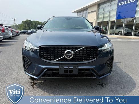 Certified 2023 Volvo XC60 B5 Plus w/ Climate Package image 3