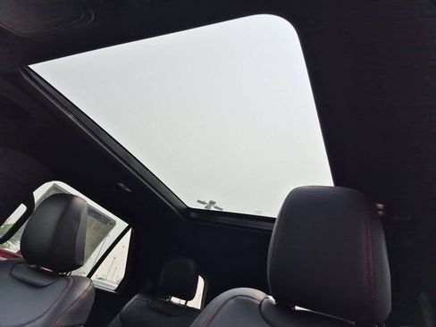 New 2026 Ford Explorer ST-Line w/ ST-Line Street Pack AWD/4WD image 19