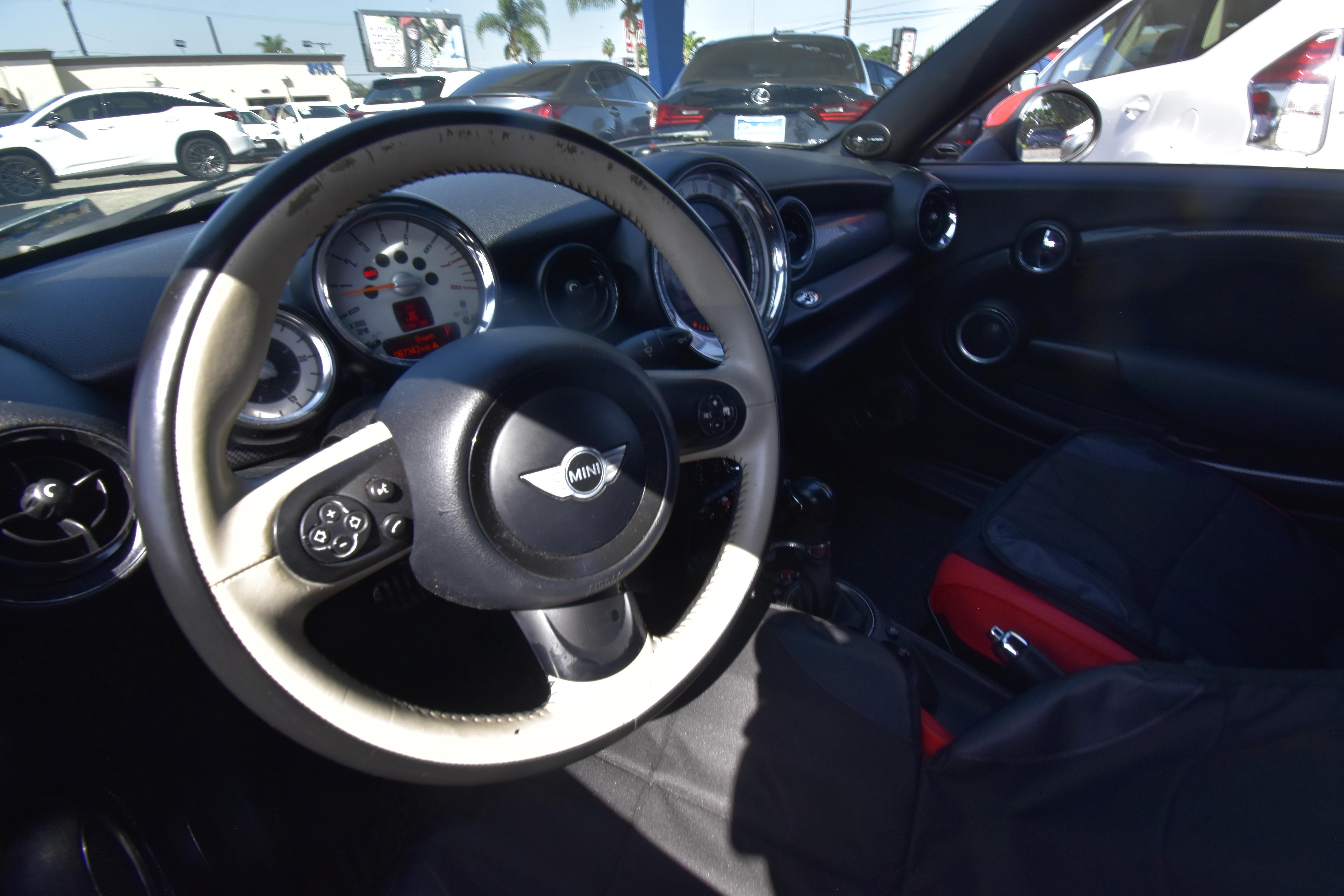 Used 2013 MINI Cooper Roadster S w/ Premium Pkg FWD image 7