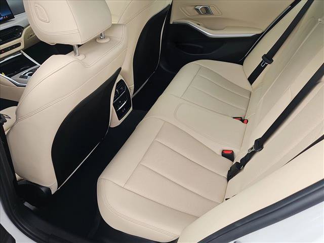 Certified 2025 BMW 330i Sedan RWD image 20
