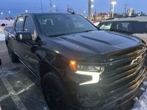 Used 2026 Chevrolet Silverado 1500 High Country w/ Midnight Edition image 2