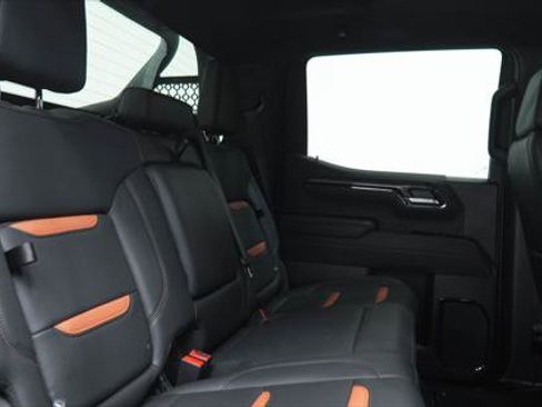 Used 2025 GMC Sierra 1500 AT4 image 37