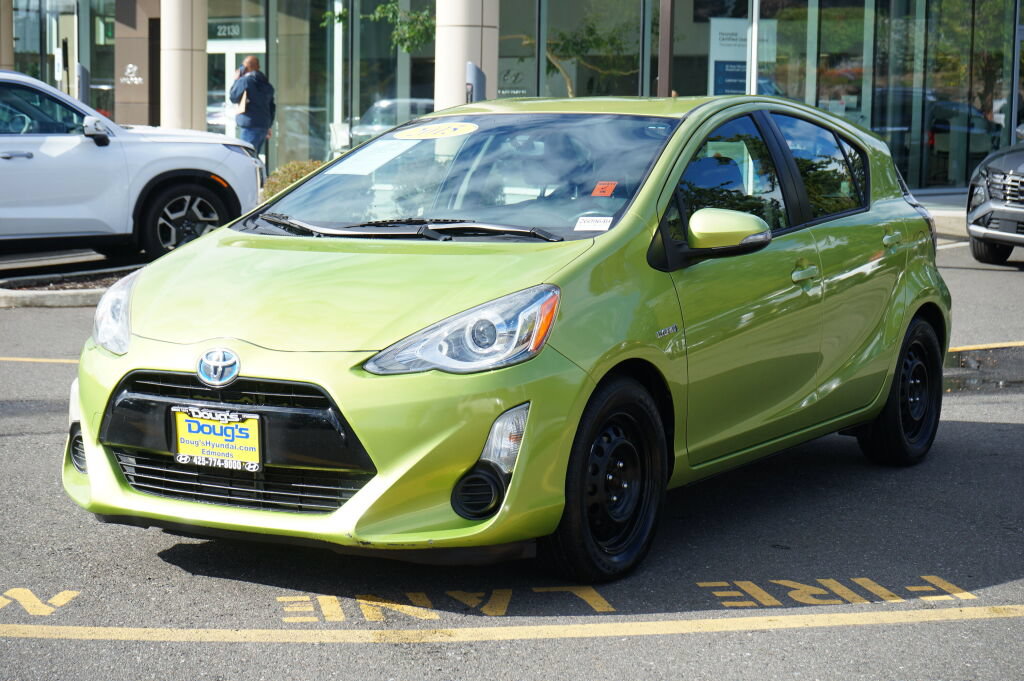 Used 2015 Toyota Prius C Two FWD image 1