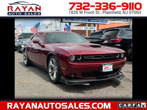 Used 2021 Dodge Challenger R/T RWD image 1