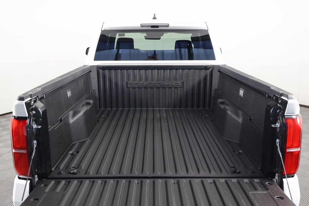 Used 2026 Toyota Tacoma SR5 RWD image 12