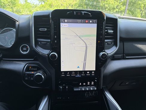 Used 2019 RAM 1500 Big Horn AWD/4WD image 18