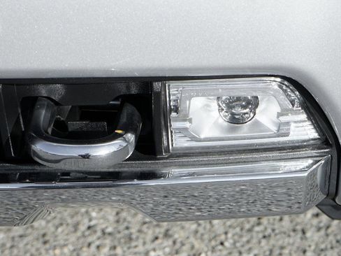 Used 2023 Chevrolet Silverado 3500 High Country w/ Safety Package II image 46