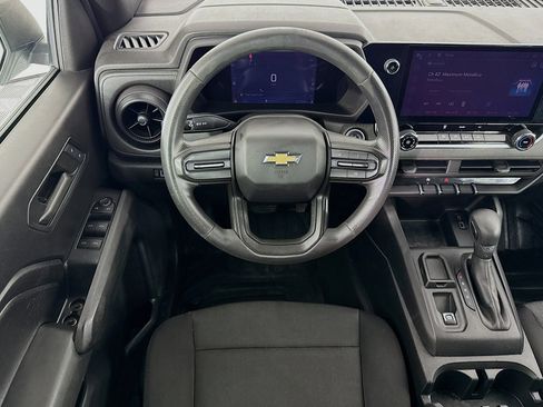 Used 2023 Chevrolet Colorado W/T image 16