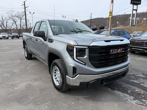 New 2026 GMC Sierra 1500 Pro image 7
