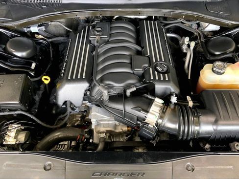Used 2023 Dodge Charger Scat Pack w/ Plus Group RWD image 9