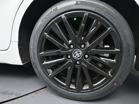 Certified 2024 Toyota Camry SE image 17