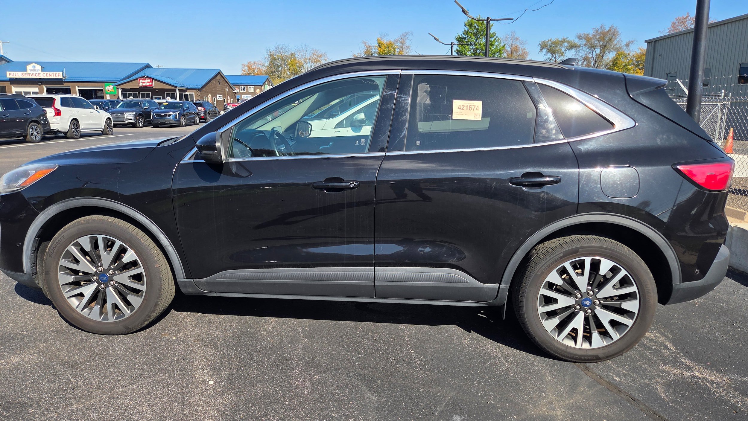 Used 2020 Ford Escape Titanium AWD/4WD image 6