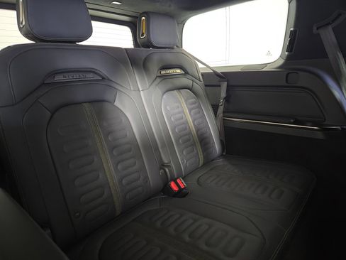 Used 2023 Rivian R1S Adventure image 25