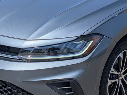 Certified 2025 Volkswagen Jetta Sport FWD image 16