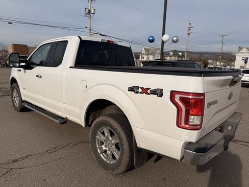 Used 2017 Ford F150 XLT w/ Equipment Group 302A Luxury image 8