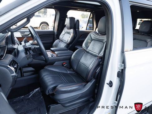 Used 2024 Lincoln Navigator Black Label AWD/4WD image 26