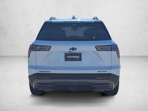 New 2026 Chevrolet Equinox ACTIV w/ Convenience Package III image 9