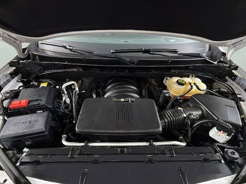 Used 2022 Cadillac Escalade Luxury image 36