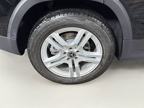 Certified 2023 Mercedes-Benz GLB 250 4MATIC image 34