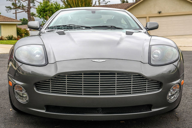 Used 2002 Aston Martin Vanquish RWD image 13