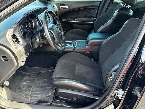 Used 2023 Dodge Charger Scat Pack w/ Plus Group RWD image 9
