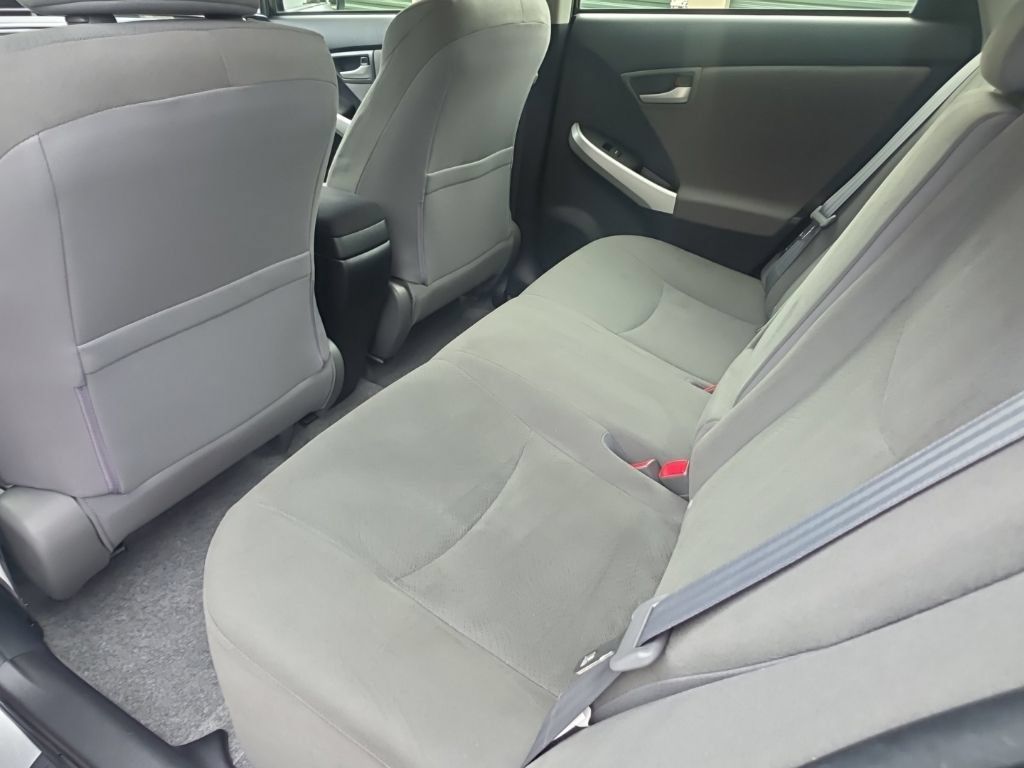 Used 2012 Toyota Prius Two FWD image 12