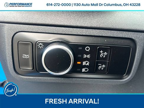 Used 2024 Ford Mustang Coupe RWD image 23
