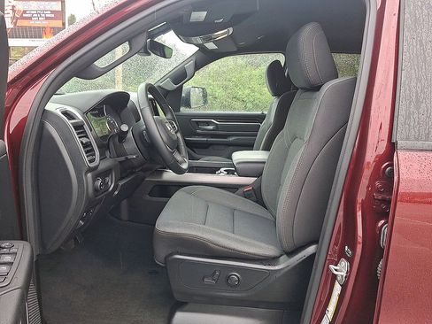 Certified 2022 RAM 1500 Big Horn AWD/4WD image 11