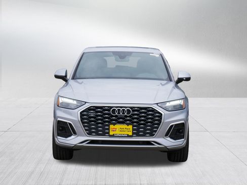 Used 2022 Audi Q5 2.0T Premium Plus image 2