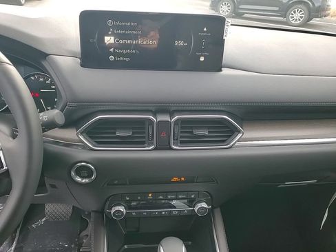 New 2025 MAZDA CX-5 Signature image 19