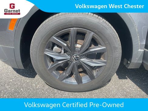 Used 2023 Volkswagen Tiguan SE FWD image 13