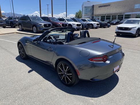Certified 2025 MAZDA MX-5 Miata Grand Touring RWD image 51