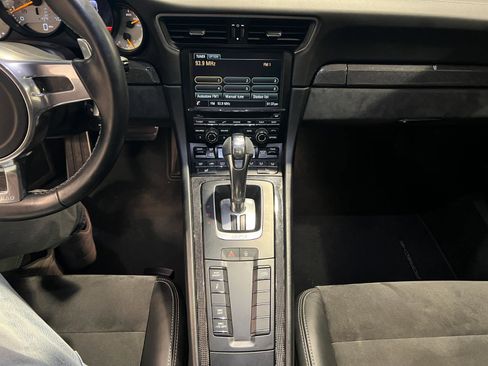 Used 2014 Porsche 911 GT3 image 17