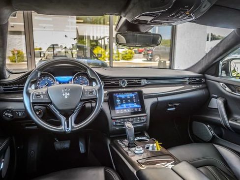 Used 2019 Maserati Quattroporte S GranLusso Q4 image 23