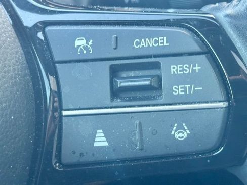 Used 2025 Honda CR-V EX-L image 13