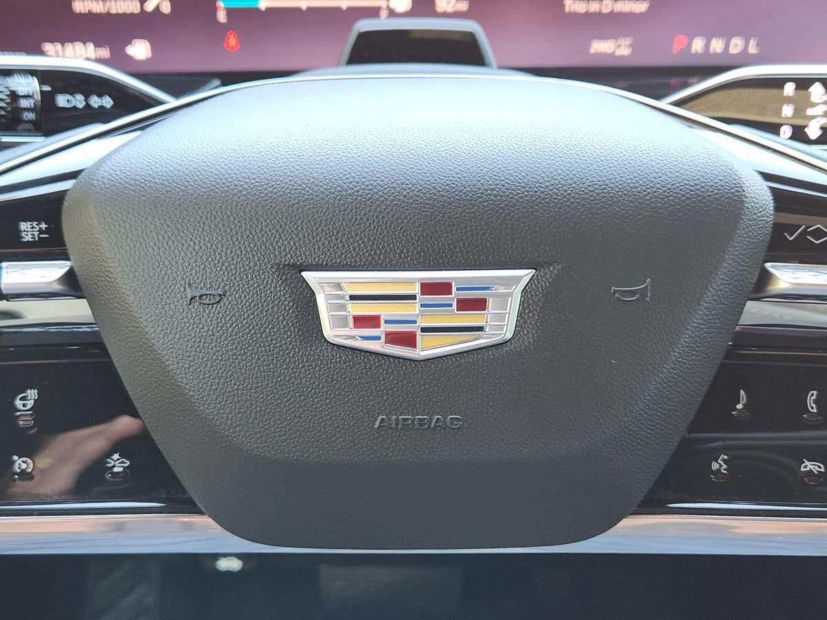 Used 2025 Cadillac Escalade Sport w/ Touring Package AWD/4WD image 52