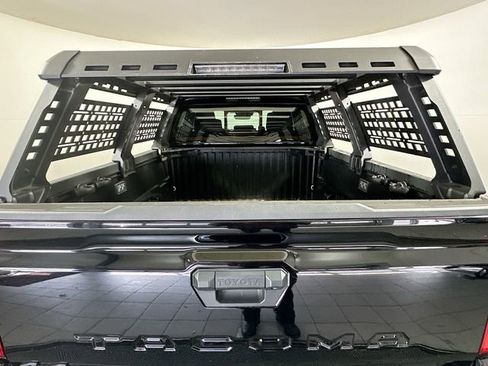 Used 2024 Toyota Tacoma TRD Off-Road image 28