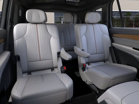 New 2026 Cadillac Vistiq Sport AWD/4WD image 41