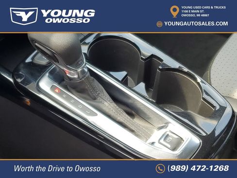 Used 2025 Chevrolet Trax LT w/ Driver Confidence Package FWD image 18