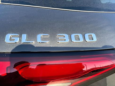 New 2026 Mercedes-Benz GLC 300 image 7