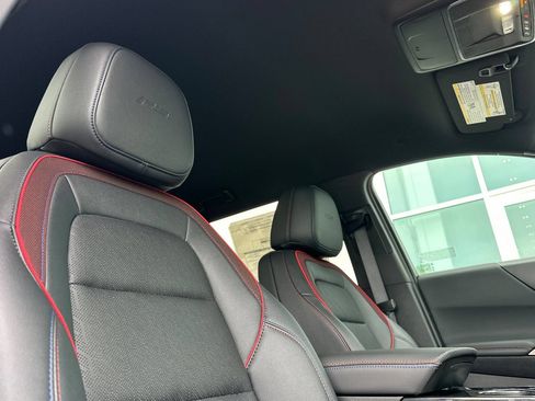 New 2026 Chevrolet Equinox RS FWD image 17