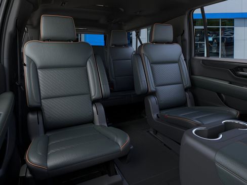 New 2026 GMC Yukon XL AT4 w/ AT4 Premium Plus Package image 41