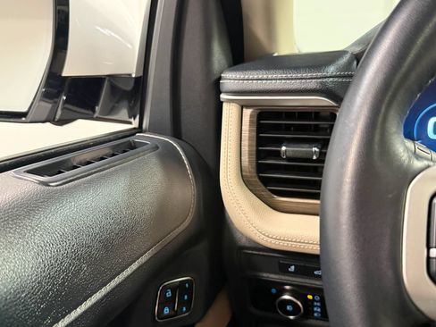 Used 2024 Ford Expedition Limited AWD/4WD image 76