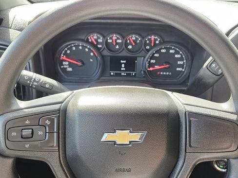 New 2025 Chevrolet Silverado 1500 Custom image 17