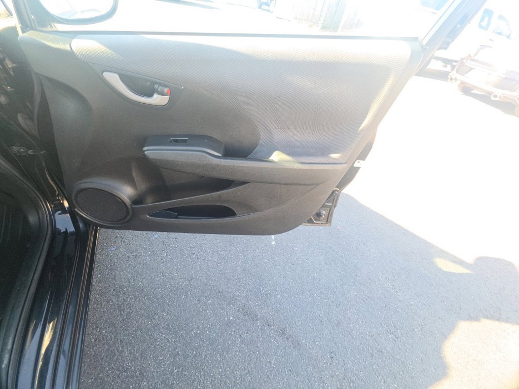 Used 2013 Honda Fit image 27