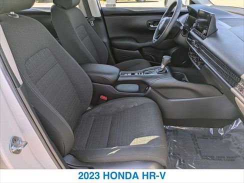 Certified 2023 Honda HR-V LX image 25